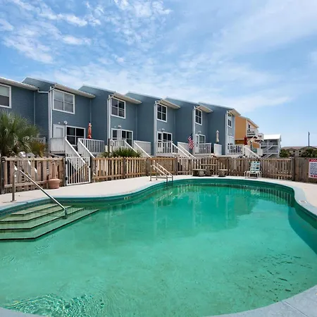 Golden Aura-Beach Retreat-Balcony & Pool Access